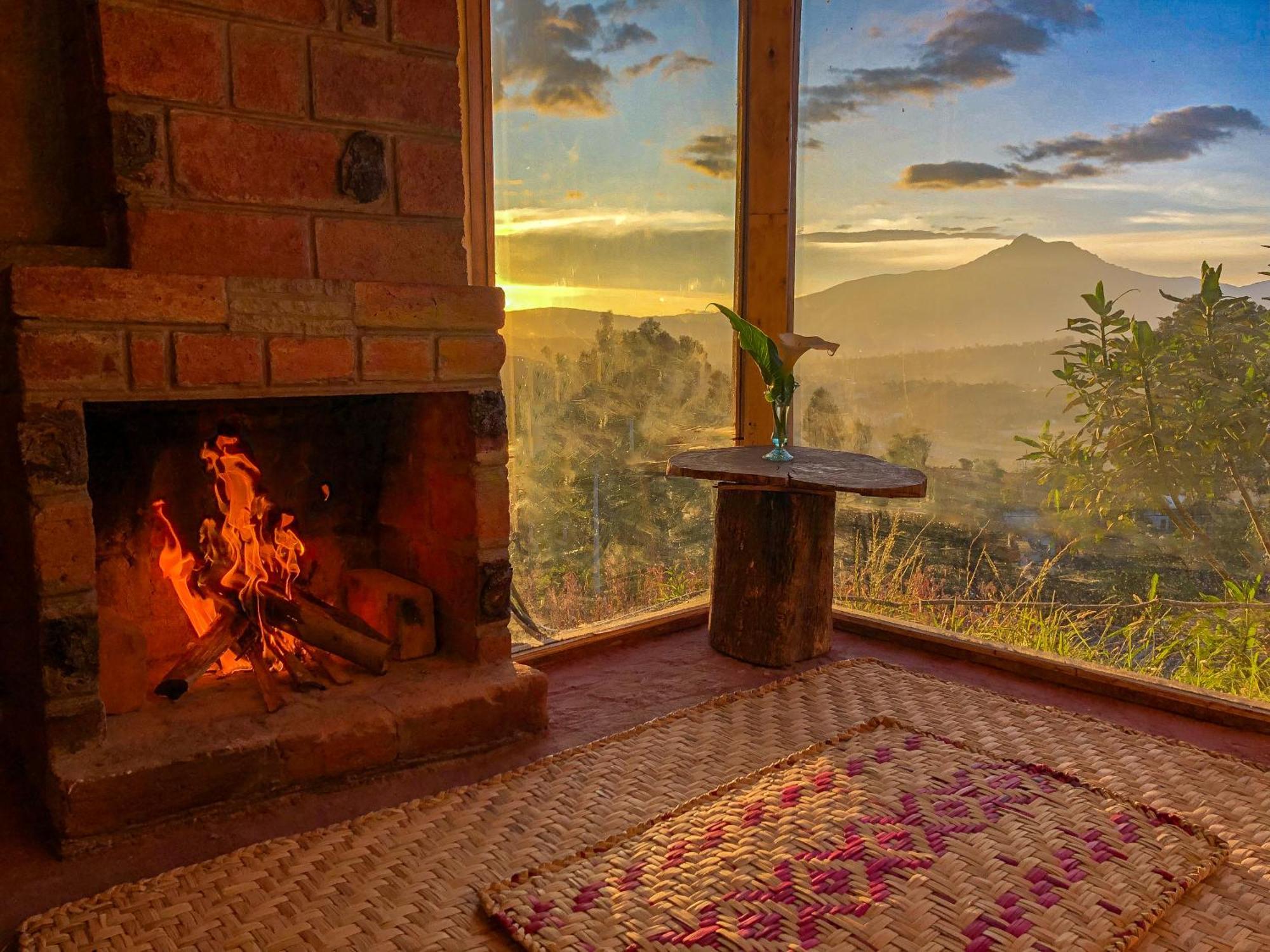 Cabanas Y Glampings Balcon Del Lago Otavalo Luaran gambar