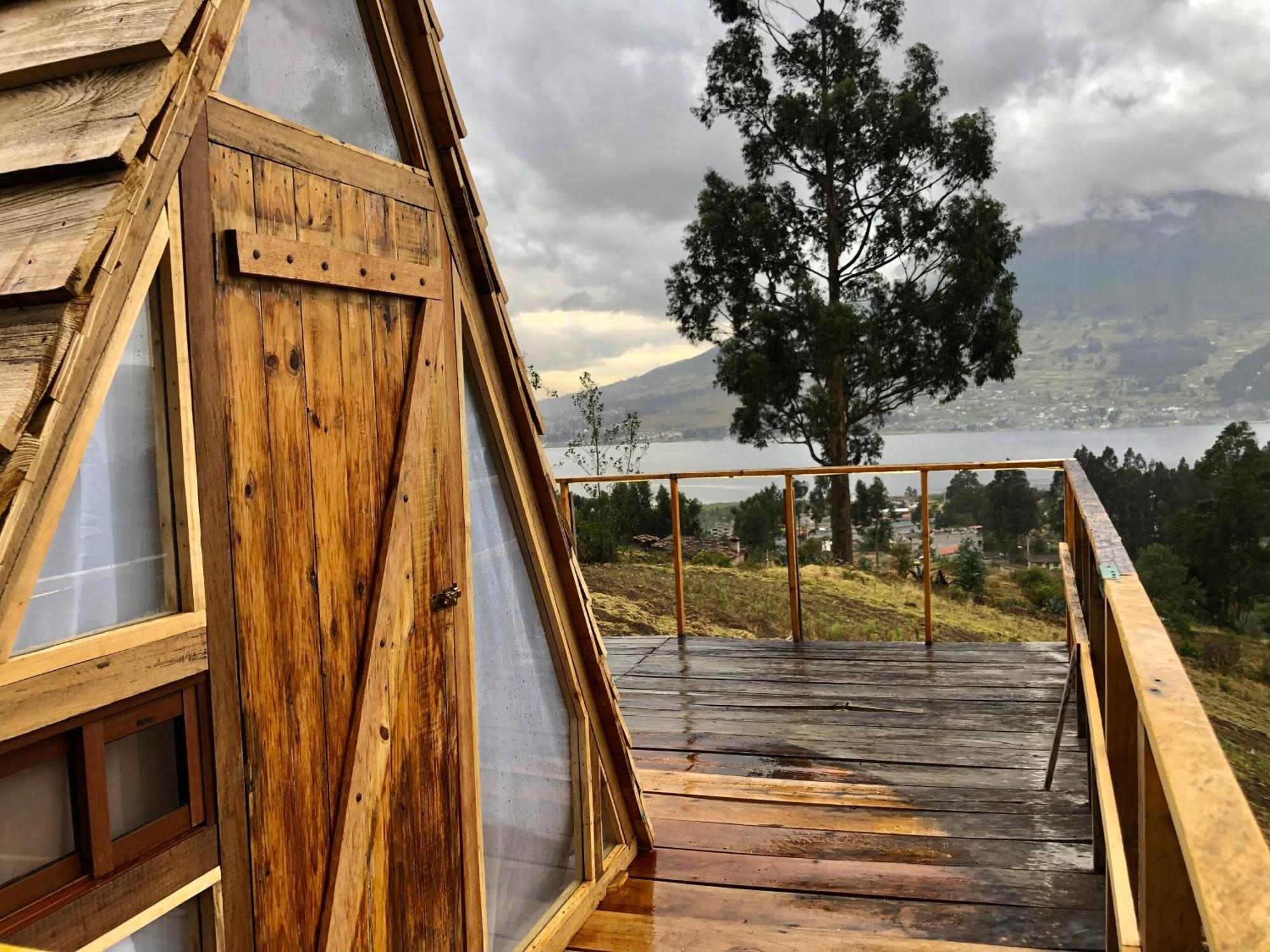 Cabanas Y Glampings Balcon Del Lago Otavalo Luaran gambar