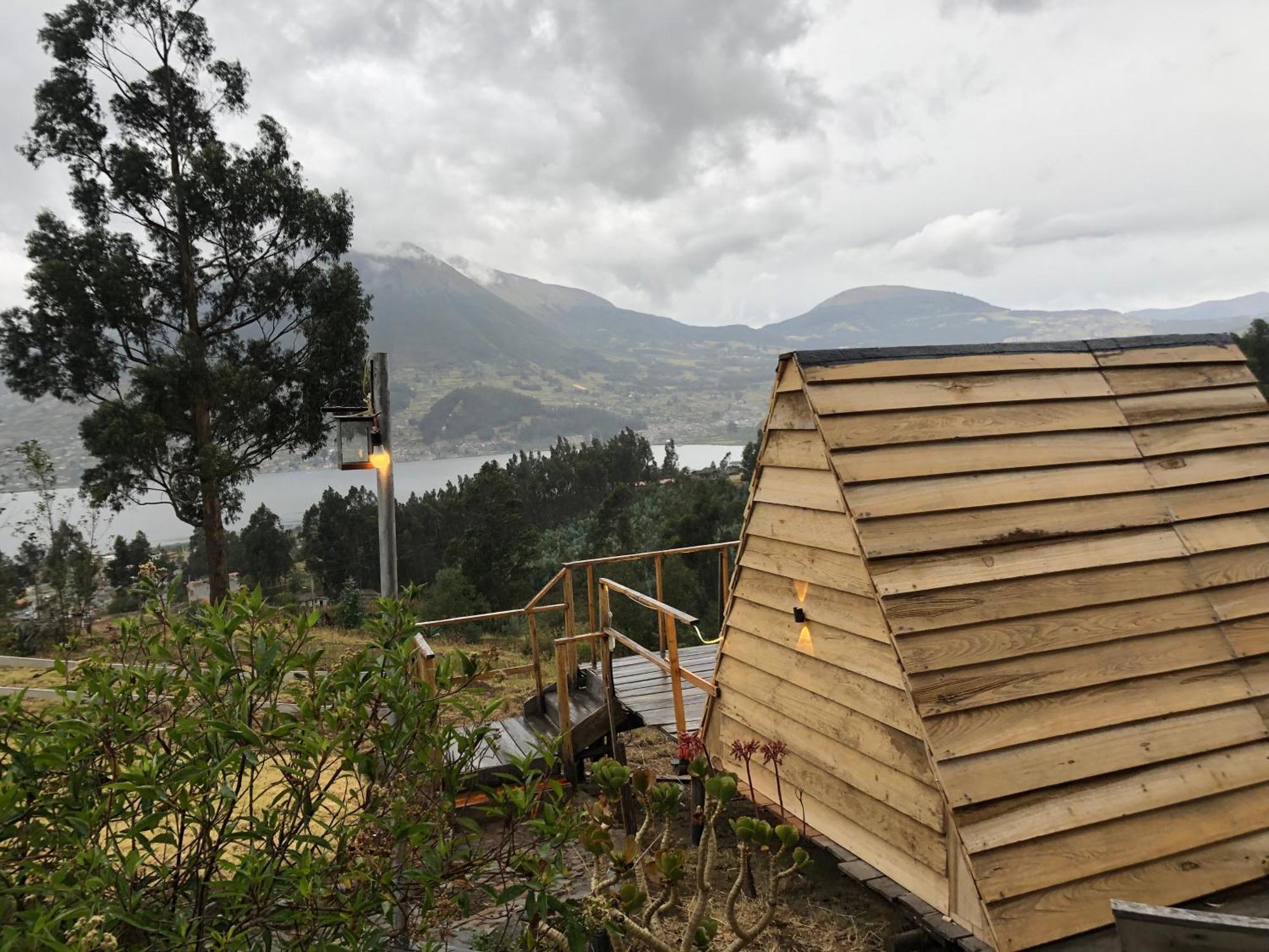 Cabanas Y Glampings Balcon Del Lago Otavalo Luaran gambar